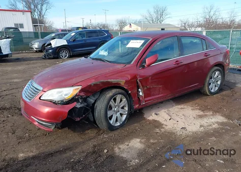 2012 Chrysler 200 Touring из США, поврежденный, VIN 1C3CCBBB0CN188559